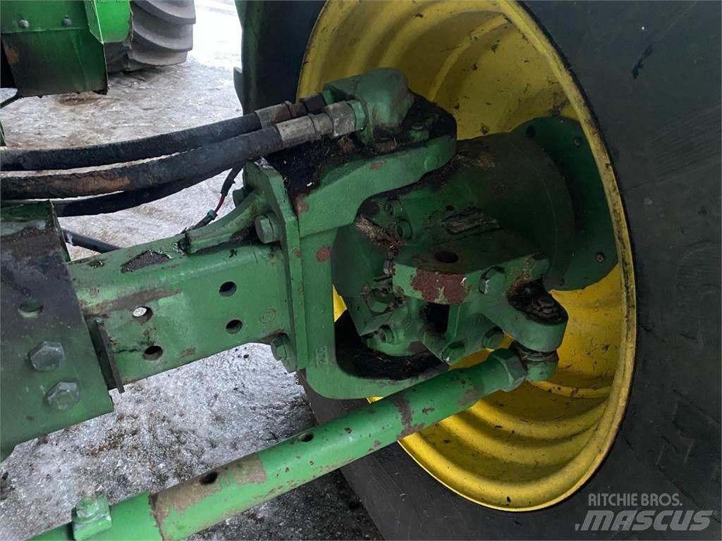John Deere 9780 Combine harvesters