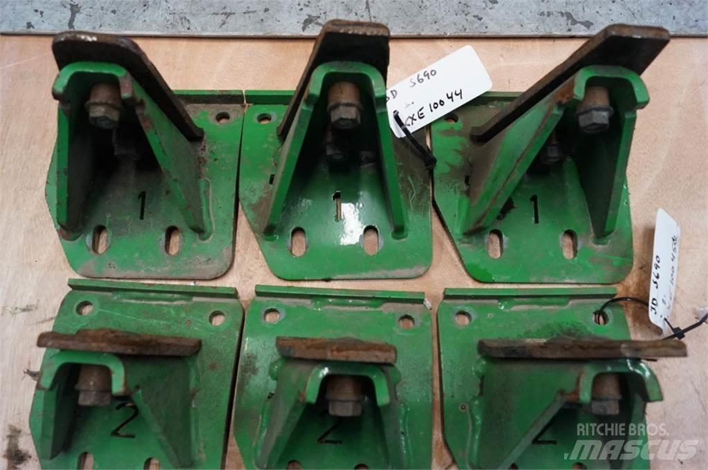John Deere S670 Combine harvester accessories