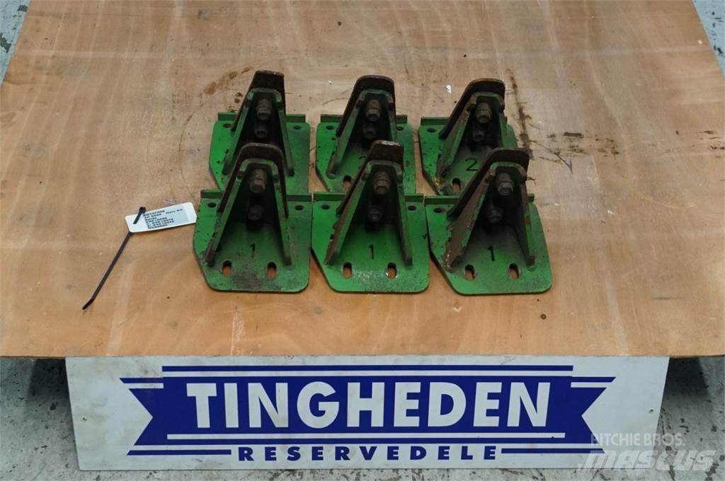 John Deere S670 Combine harvester accessories