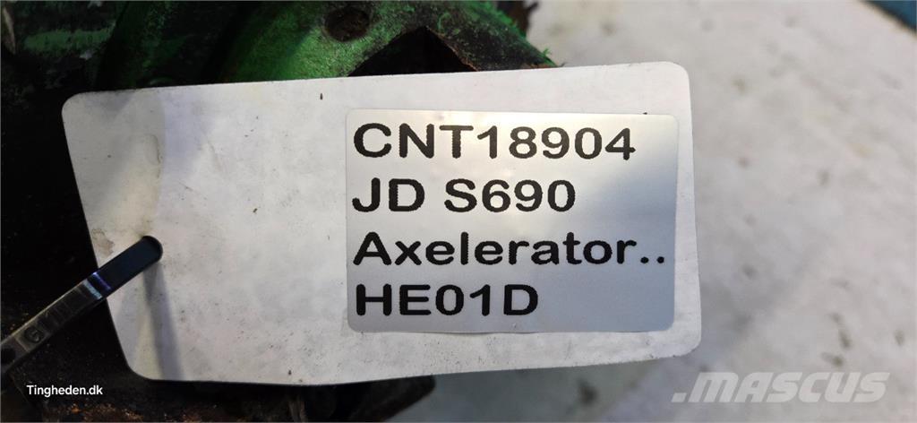 John Deere S690 Combine harvester accessories