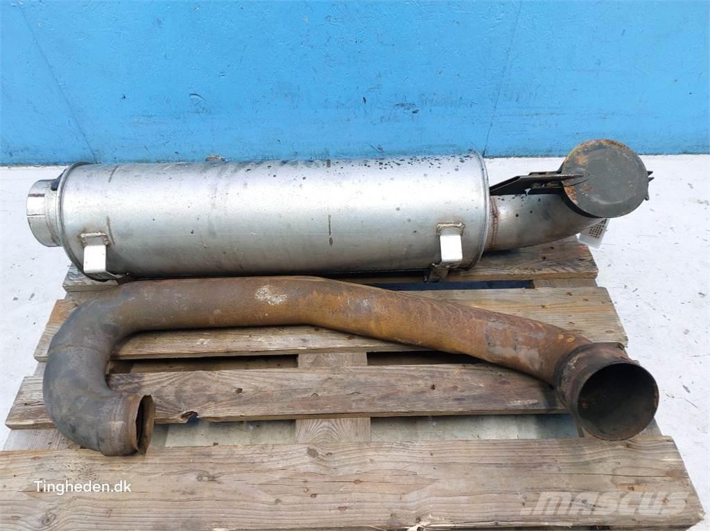 John Deere T660I Engines