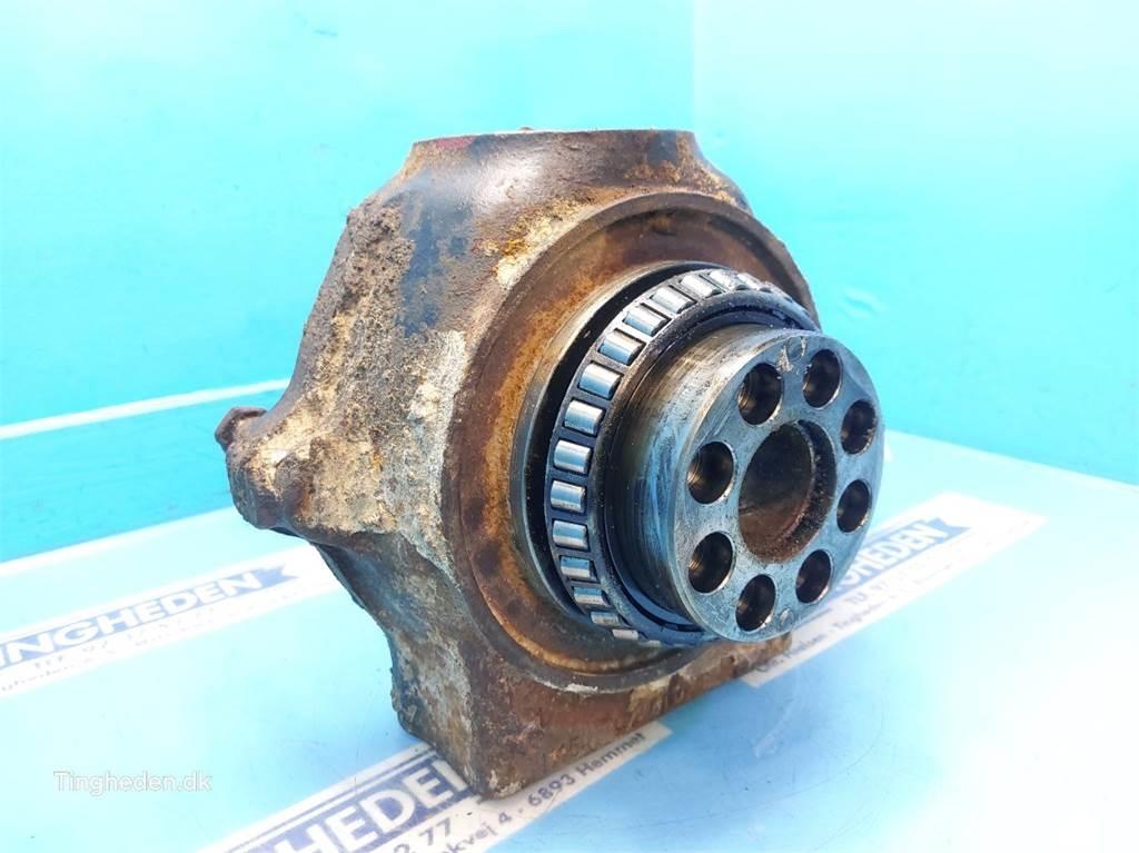 Kramer 521 Axles