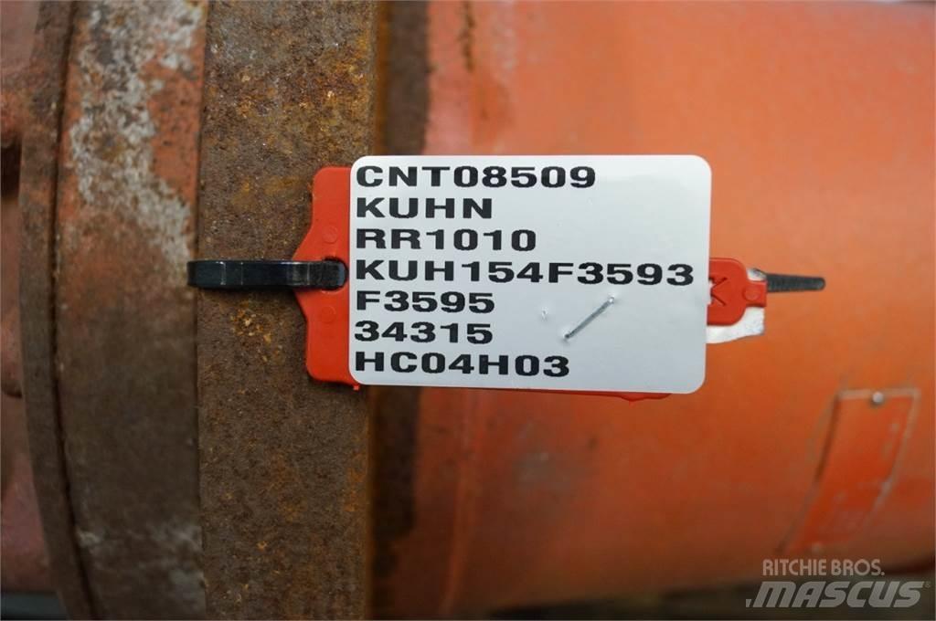 Kuhn Fodervogn Mixer feeders
