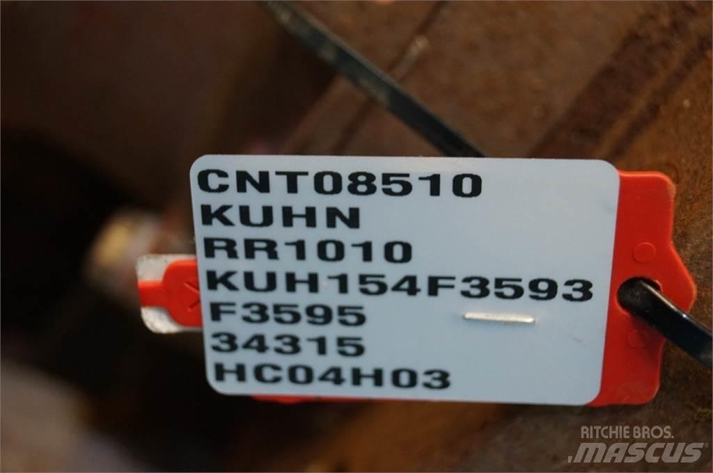 Kuhn Fodervogn Mixer feeders