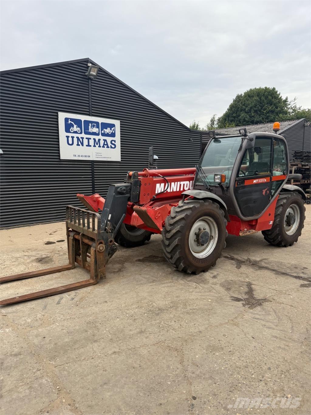 Manitou MT1030 Telescopic handlers
