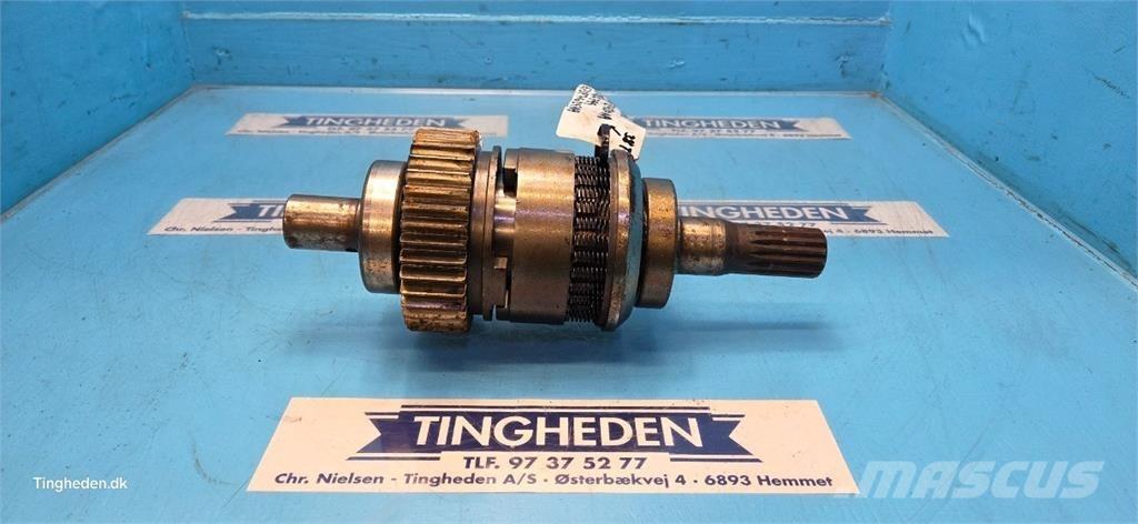 New Holland 8340 Transmission