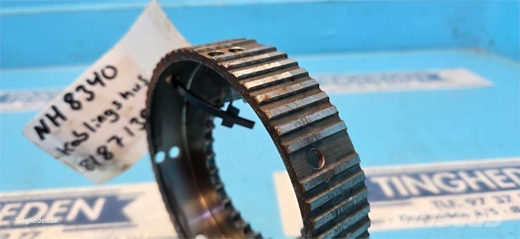 New Holland 8340 Transmission