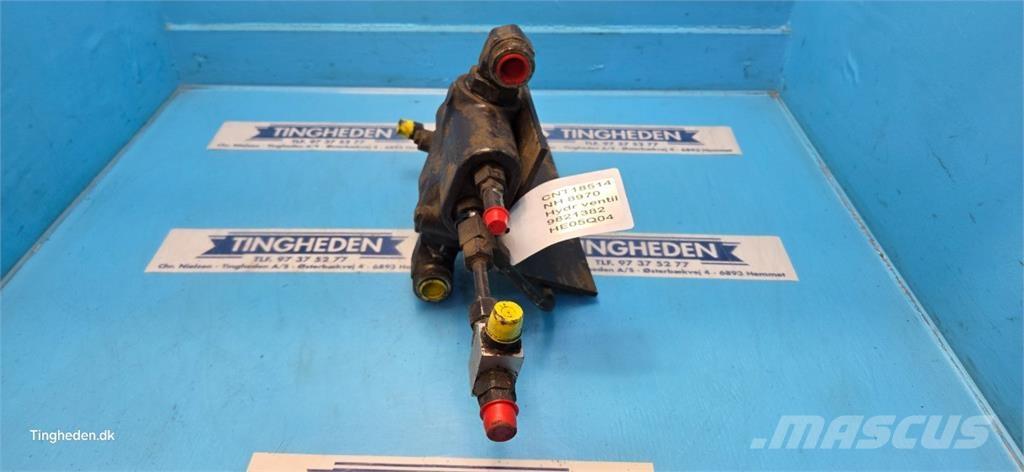 New Holland 8970 Hydraulics