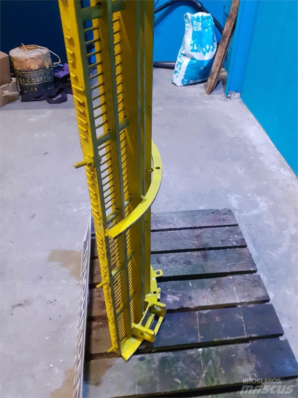 New Holland M80 Combine harvester accessories