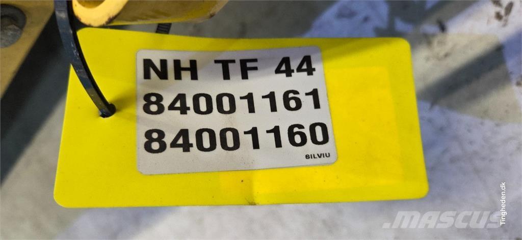 New Holland TF44 Agriculture - Others