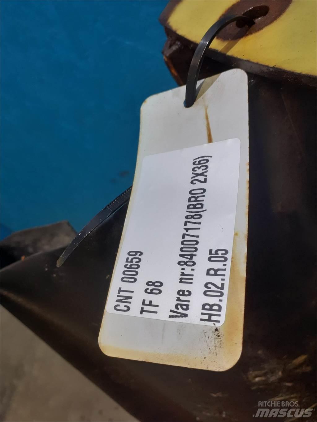 New Holland TF78 Combine harvester accessories