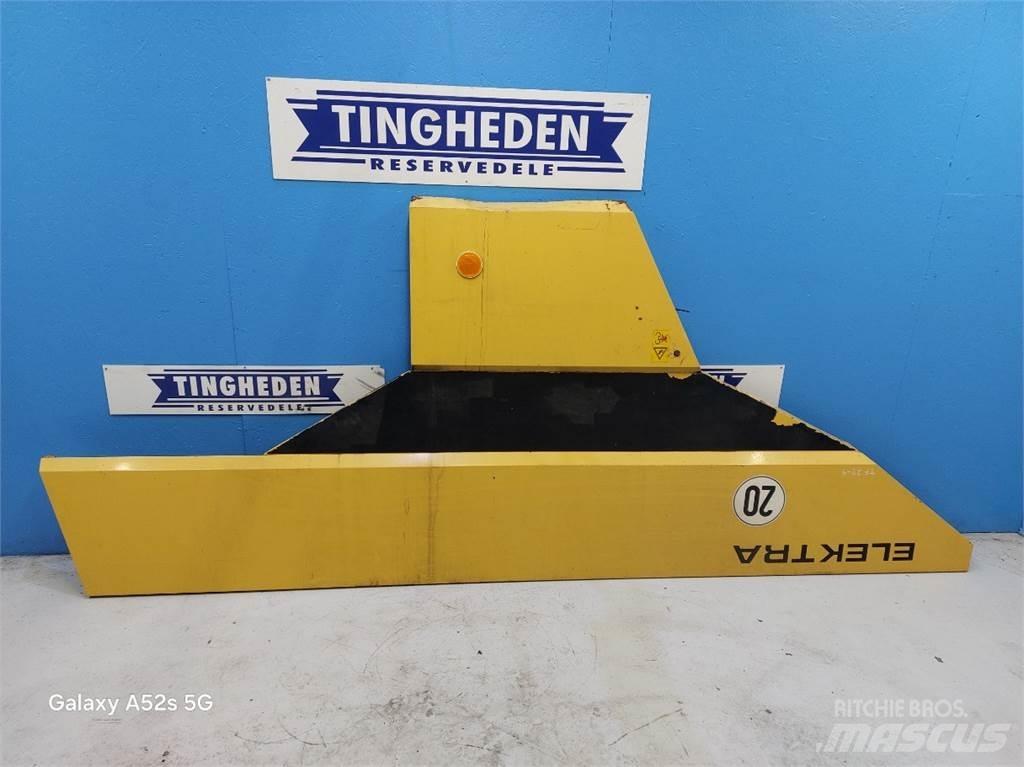 New Holland TF78 Agriculture - Others