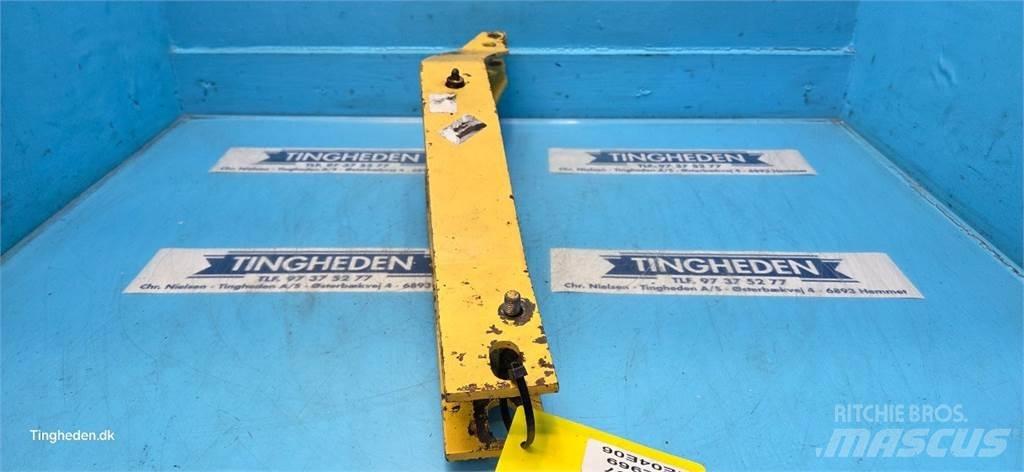 New Holland TF78 Sand and salt spreaders