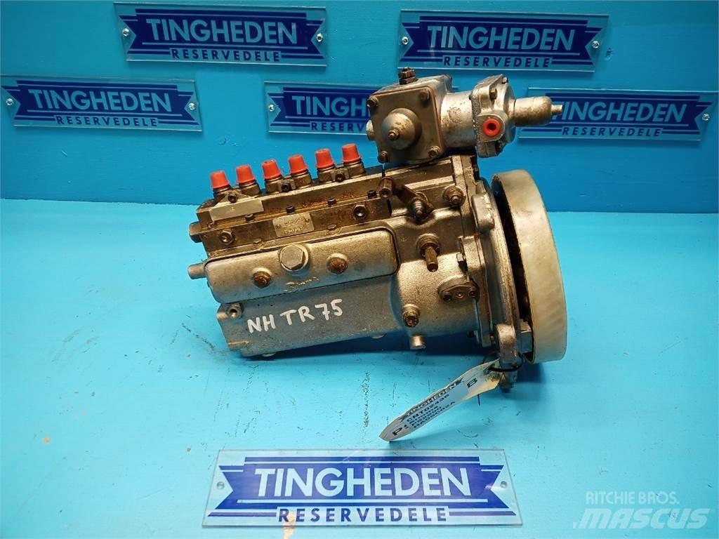 New Holland TR75 Engines