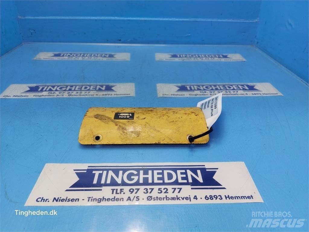 New Holland TX68 Combine harvester accessories