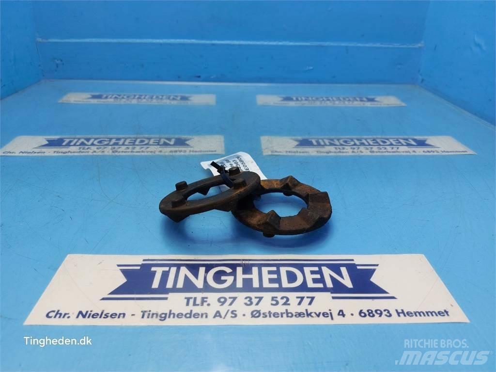 New Holland TX68 Combine harvester accessories