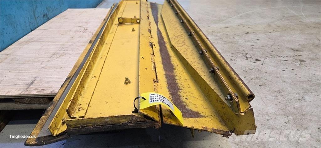 New Holland TX68 Combine harvester accessories