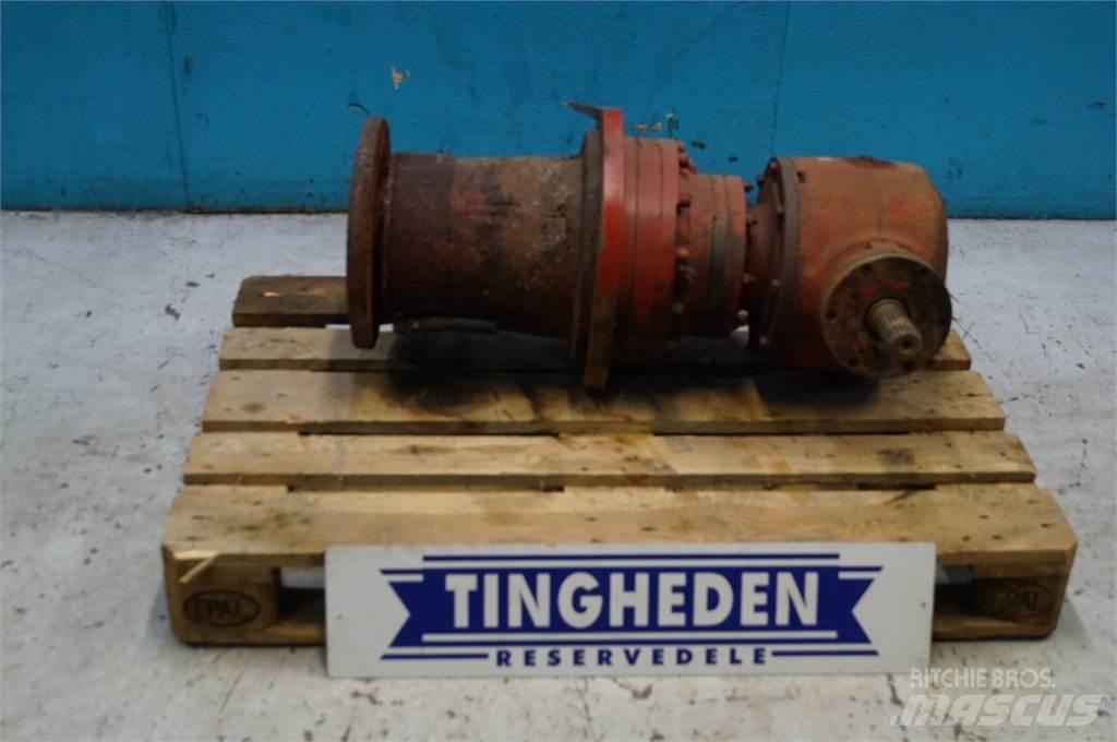 RMH Fodervogn Mixer feeders