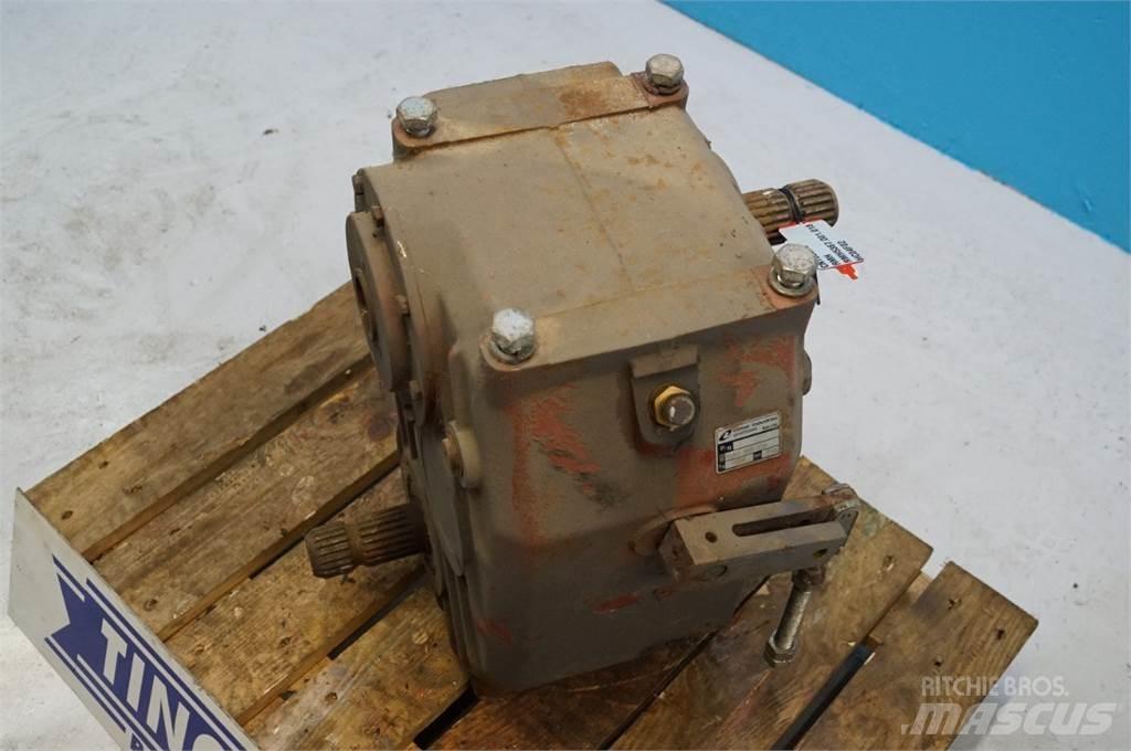 RMH Fodervogn Mixer feeders