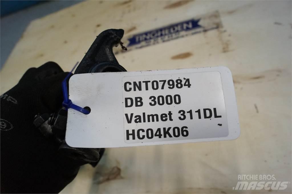 Valmet 311DL Engines