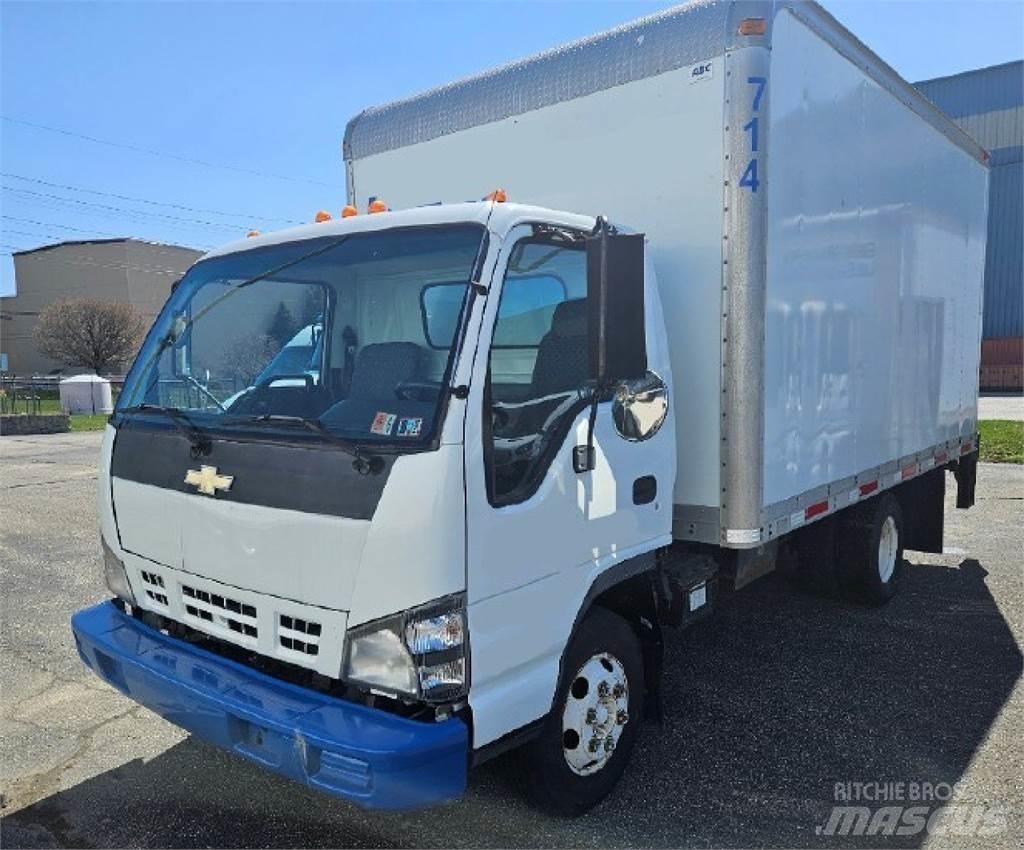 Chevrolet W4500 Box body trucks