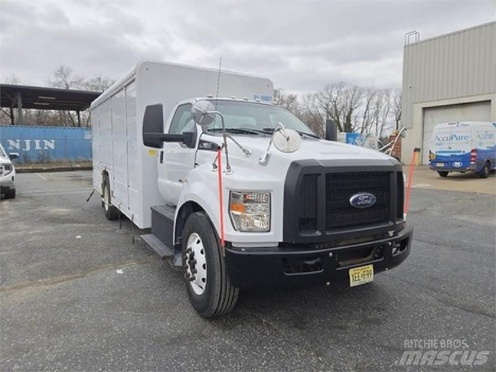 Ford F650 Beverage delivery trucks