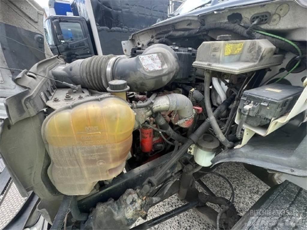 Ford F750 Beverage delivery trucks