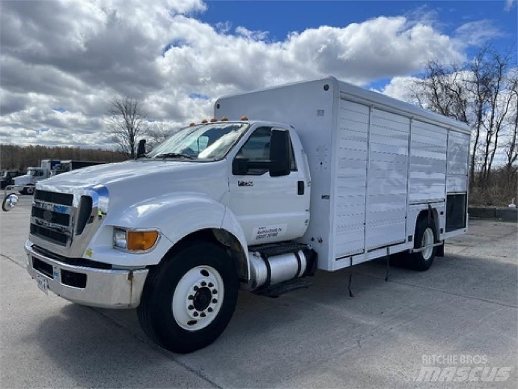 Ford F750 Beverage delivery trucks
