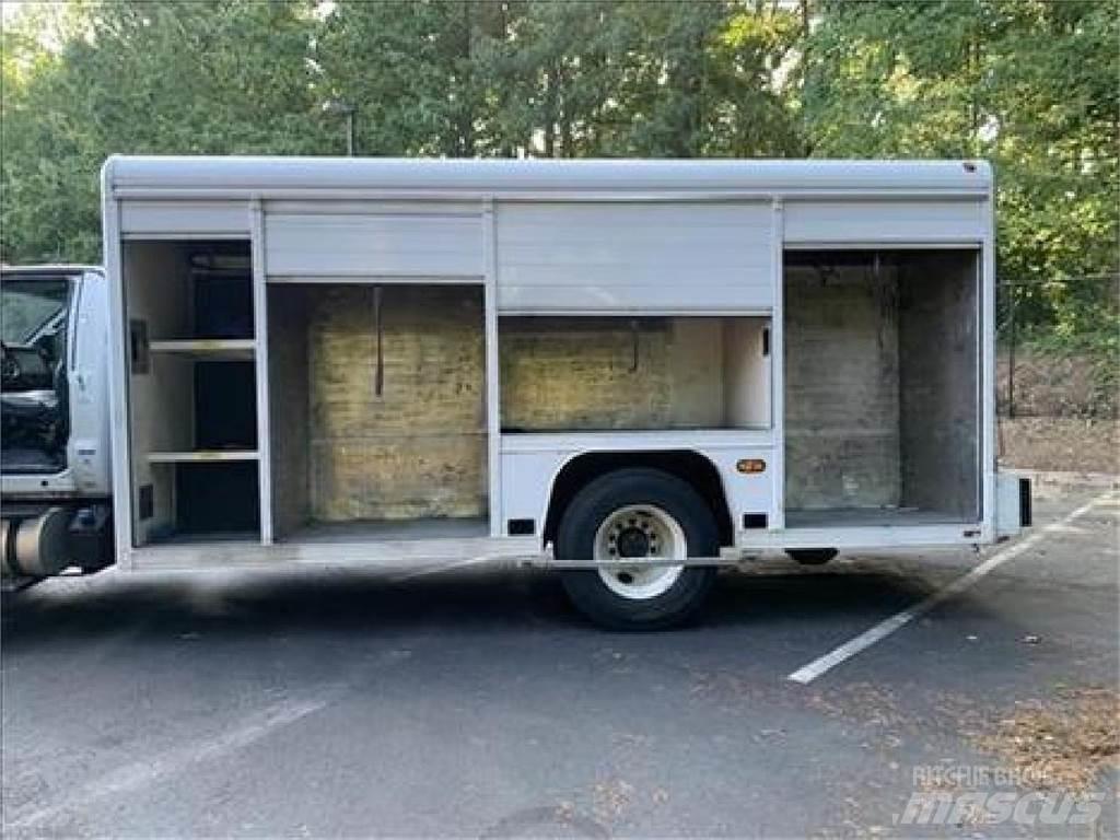 Ford F750 Beverage delivery trucks