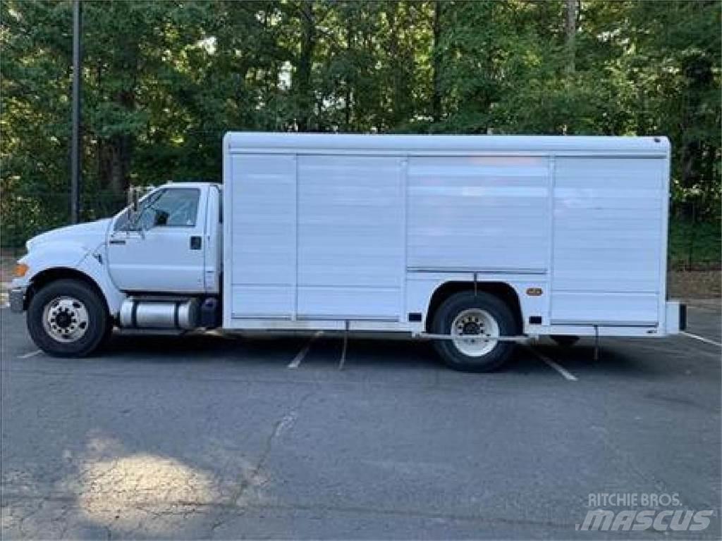 Ford F750 Beverage delivery trucks