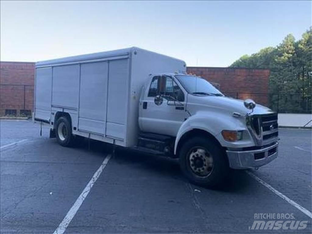 Ford F750 Beverage delivery trucks