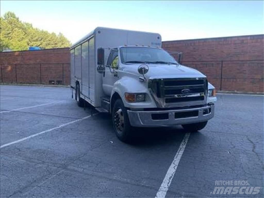 Ford F750 Beverage delivery trucks