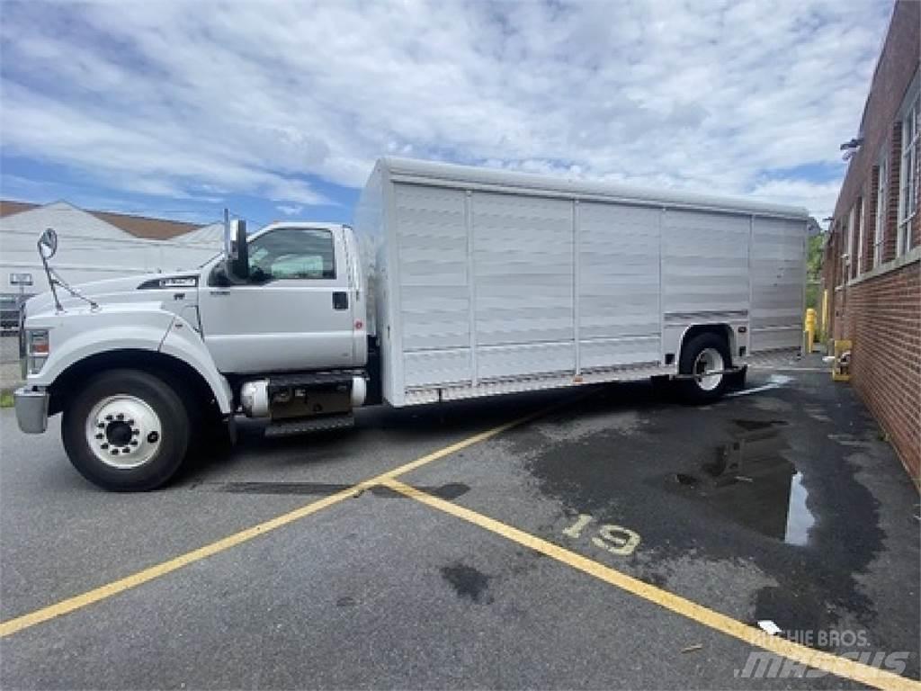 Ford F750 Beverage delivery trucks