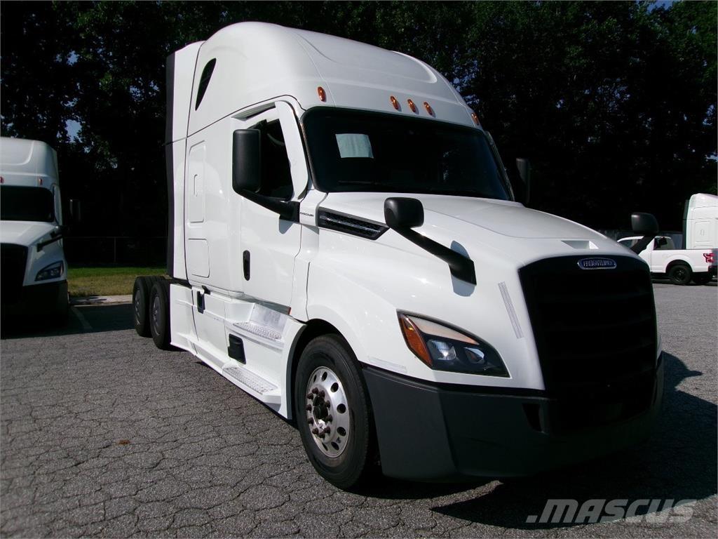 Freightliner 126 Tractor Units