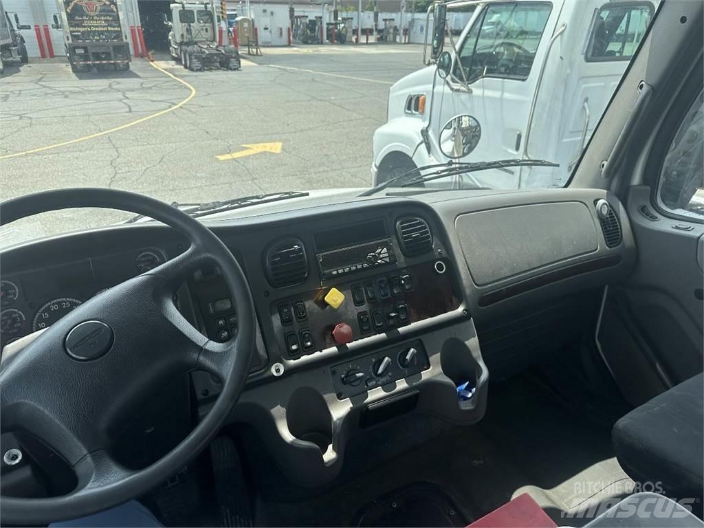 Freightliner M2 106 Tractor Units