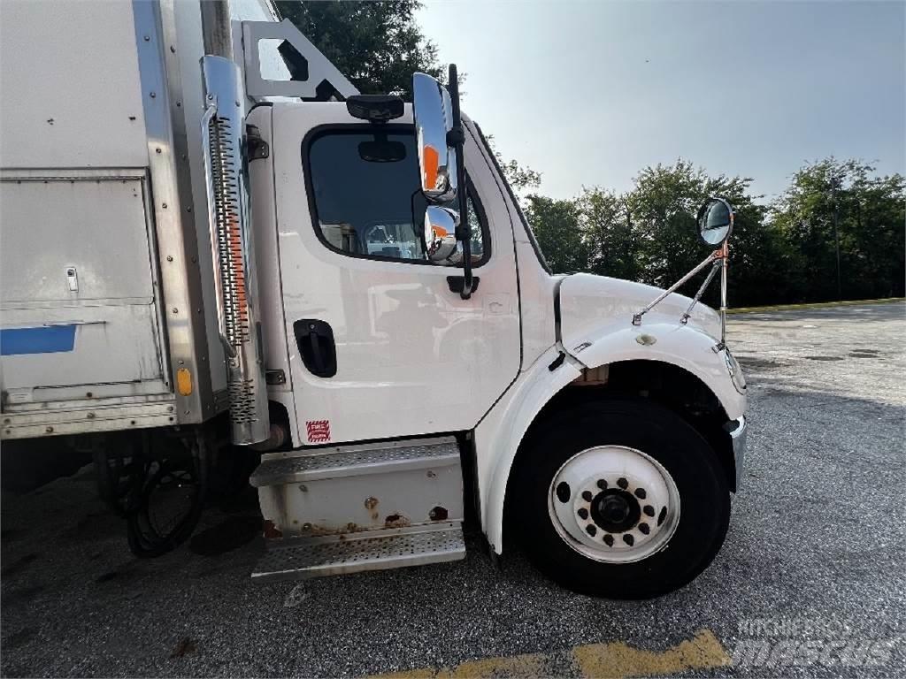 Freightliner M2-106 Box body trucks