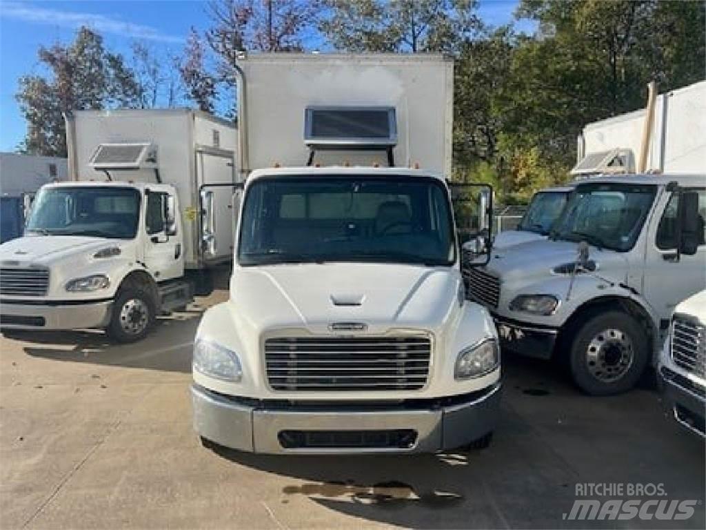 Freightliner M2-106 Box body trucks