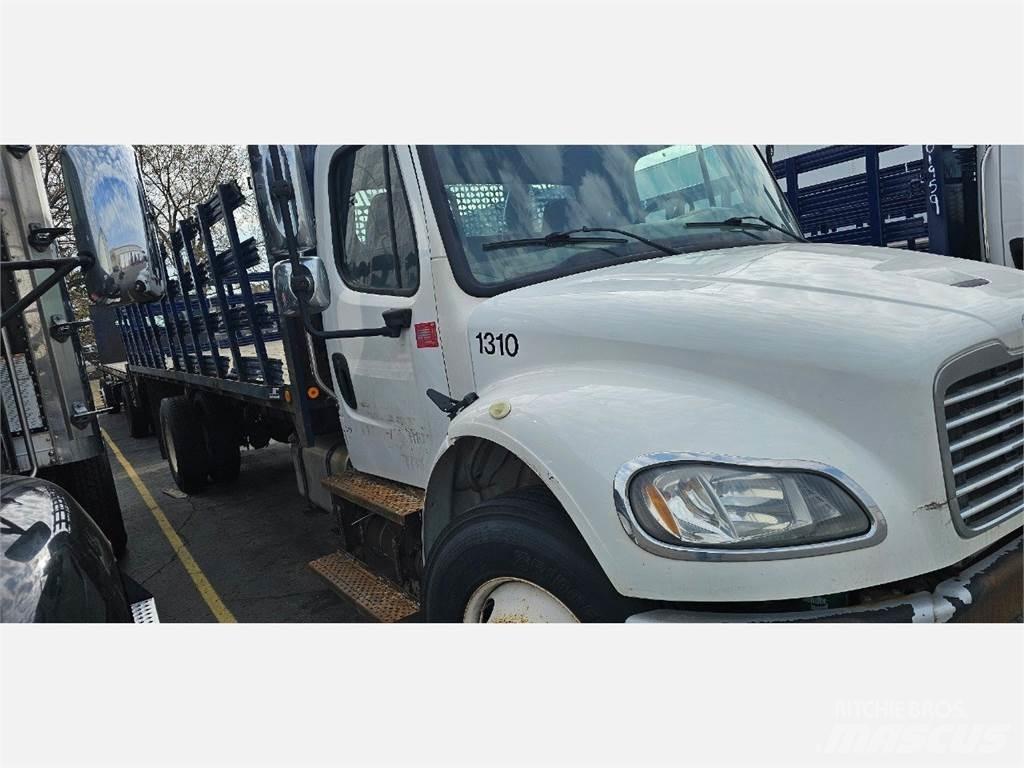 Freightliner M2 106 Flatbed / Dropside trucks