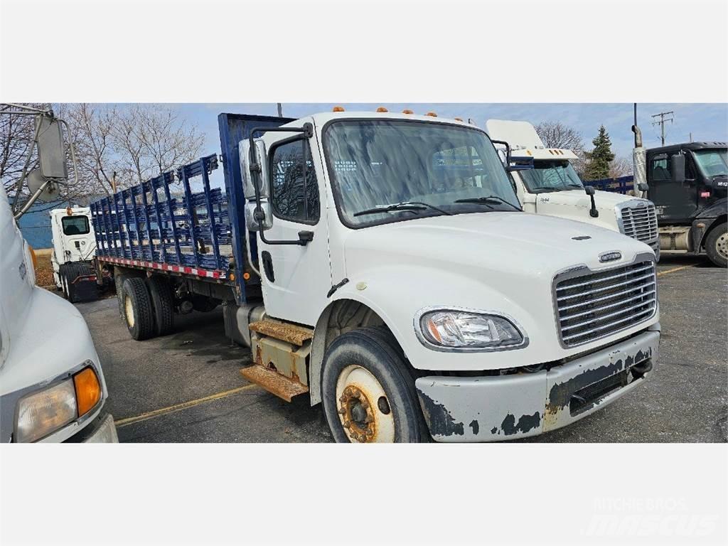 Freightliner M2 106 Flatbed / Dropside trucks