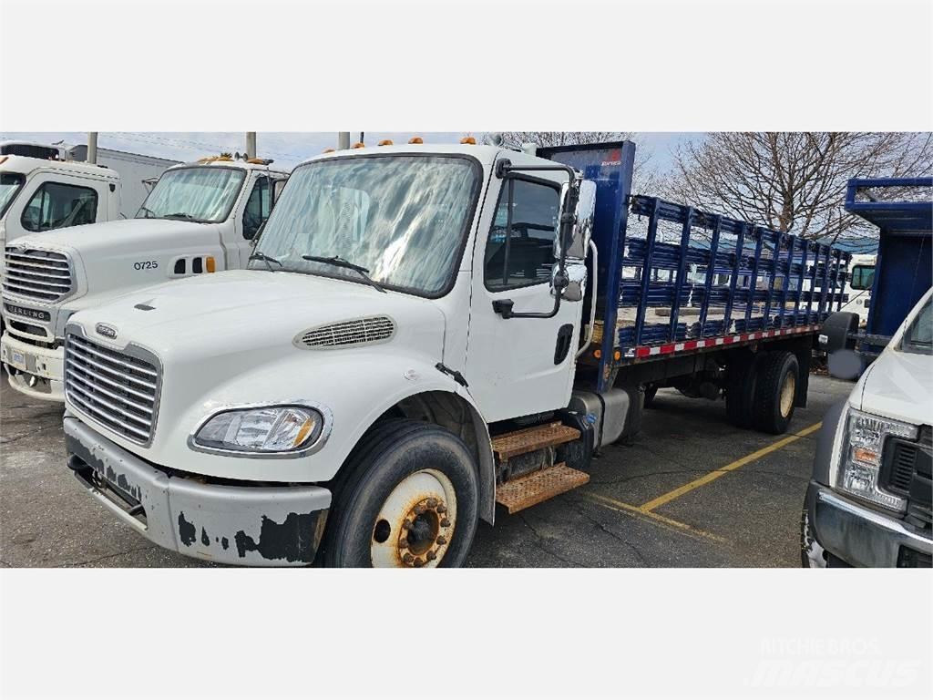 Freightliner M2 106 Flatbed / Dropside trucks