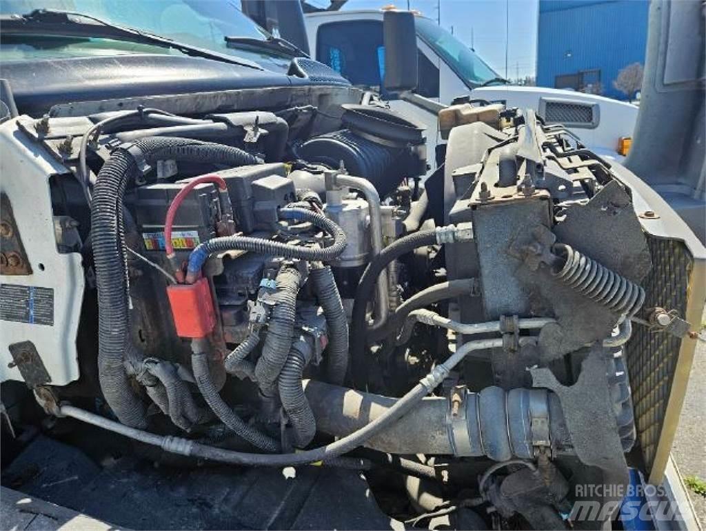 GMC C7500 Box body trucks