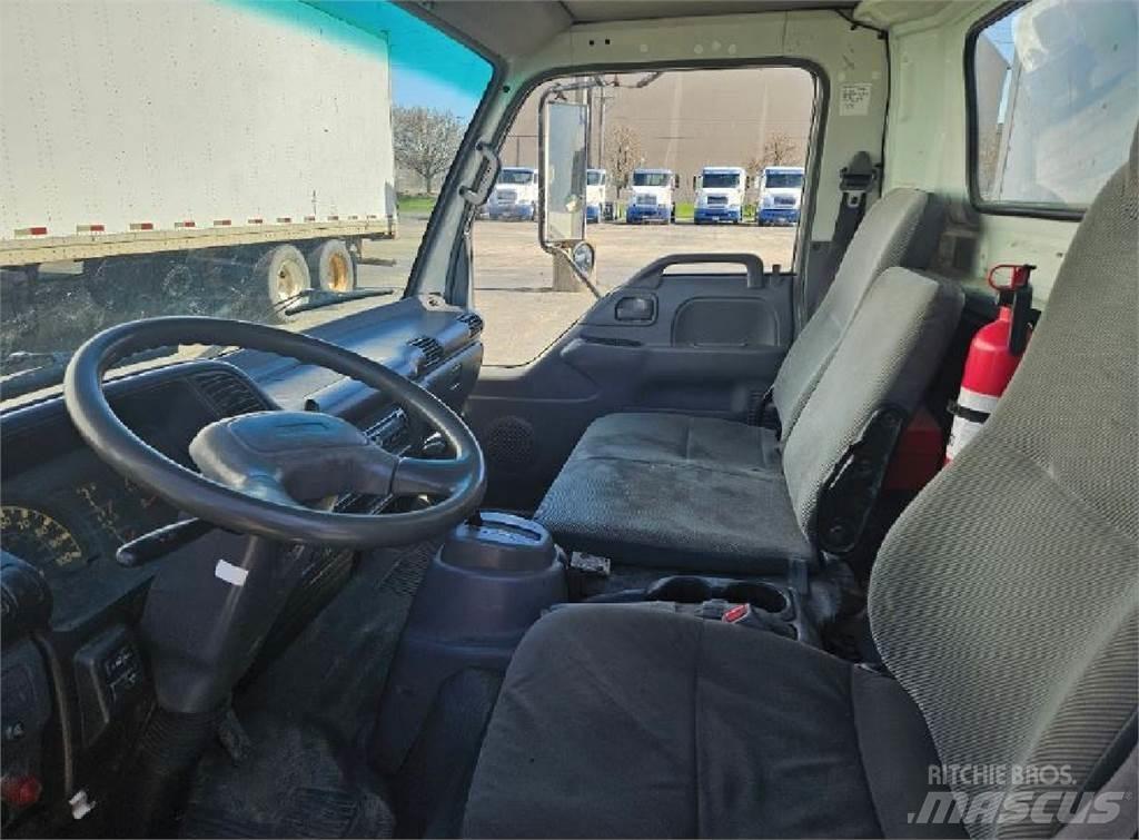 GMC W4500 Box body trucks