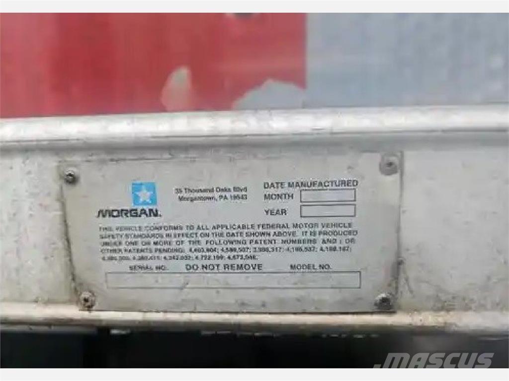 Hino 195 Box body trucks