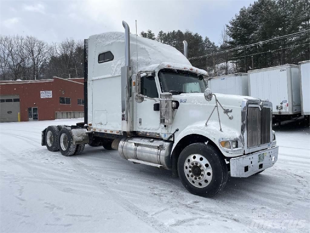 International 9900i Tractor Units