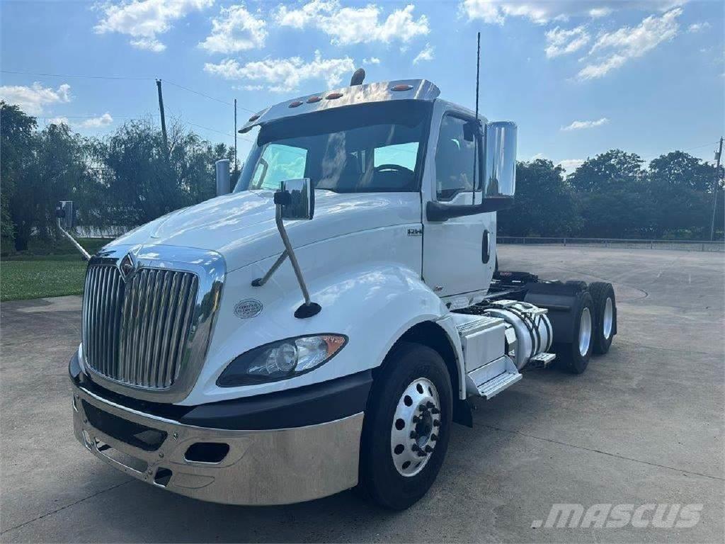 International RH Tractor Units