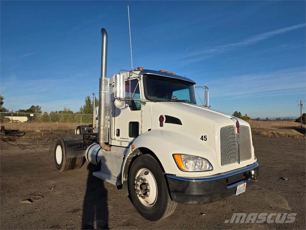 Kenworth T370 Tractor Units