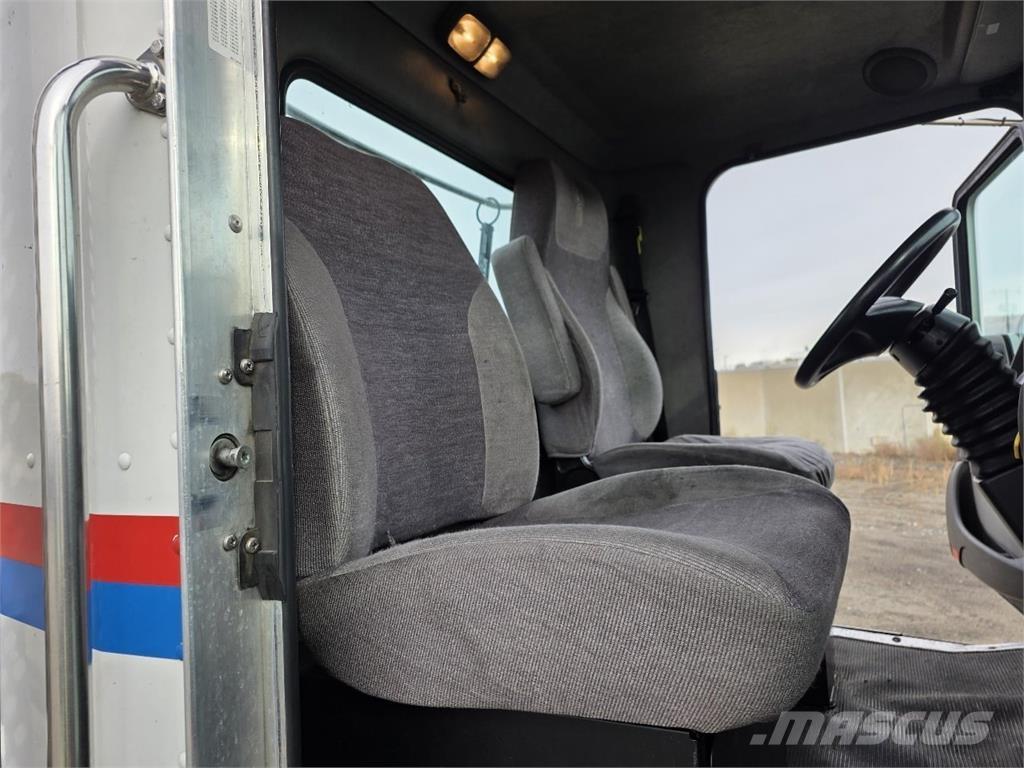 Kenworth T370 Tractor Units