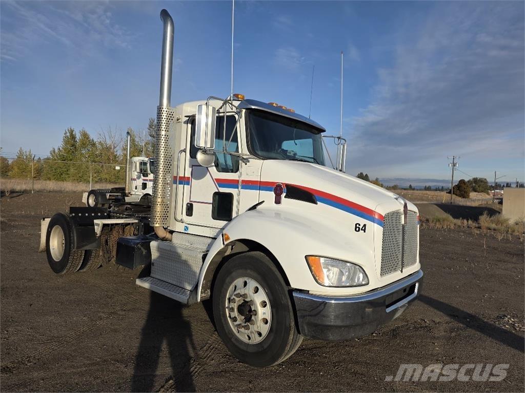 Kenworth T370 Tractor Units