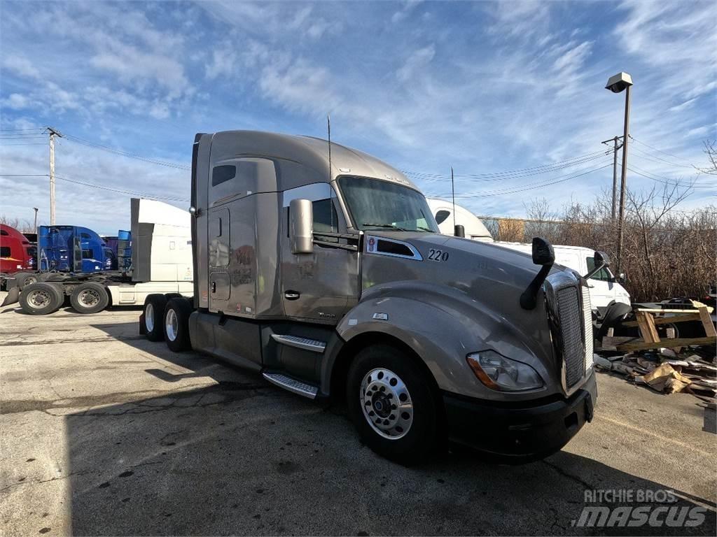 Kenworth T680 Tractor Units