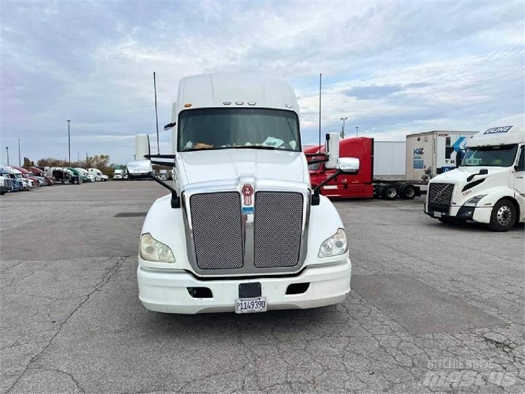 Kenworth T680 Tractor Units